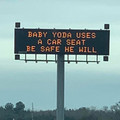baby-yoda-car-seat.jpg