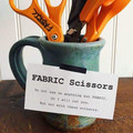 fabric-sizzors.jpg